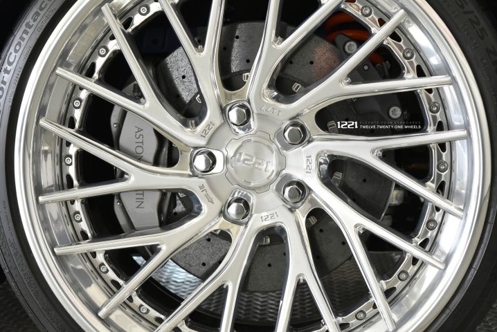 Aston Martin Vanquish S Forged Modular Concave Wheels
