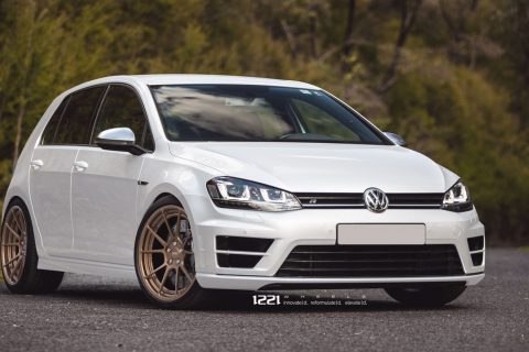 Volkswagen Golf R Custom Wheels